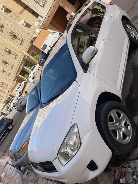 راف فور موديل 2011 مستعملة للبيع في جدة